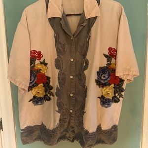 Vintage button up Top